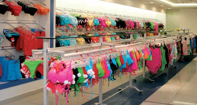 Mağazada Mayo Nasıl Denenir